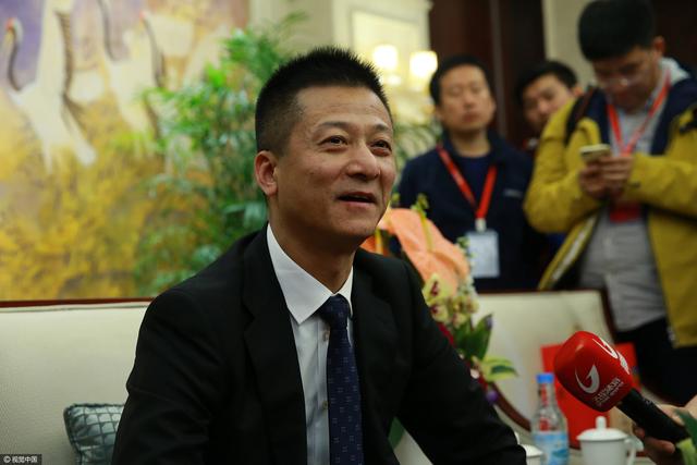 揉我胸啊嗯～出奶了视频